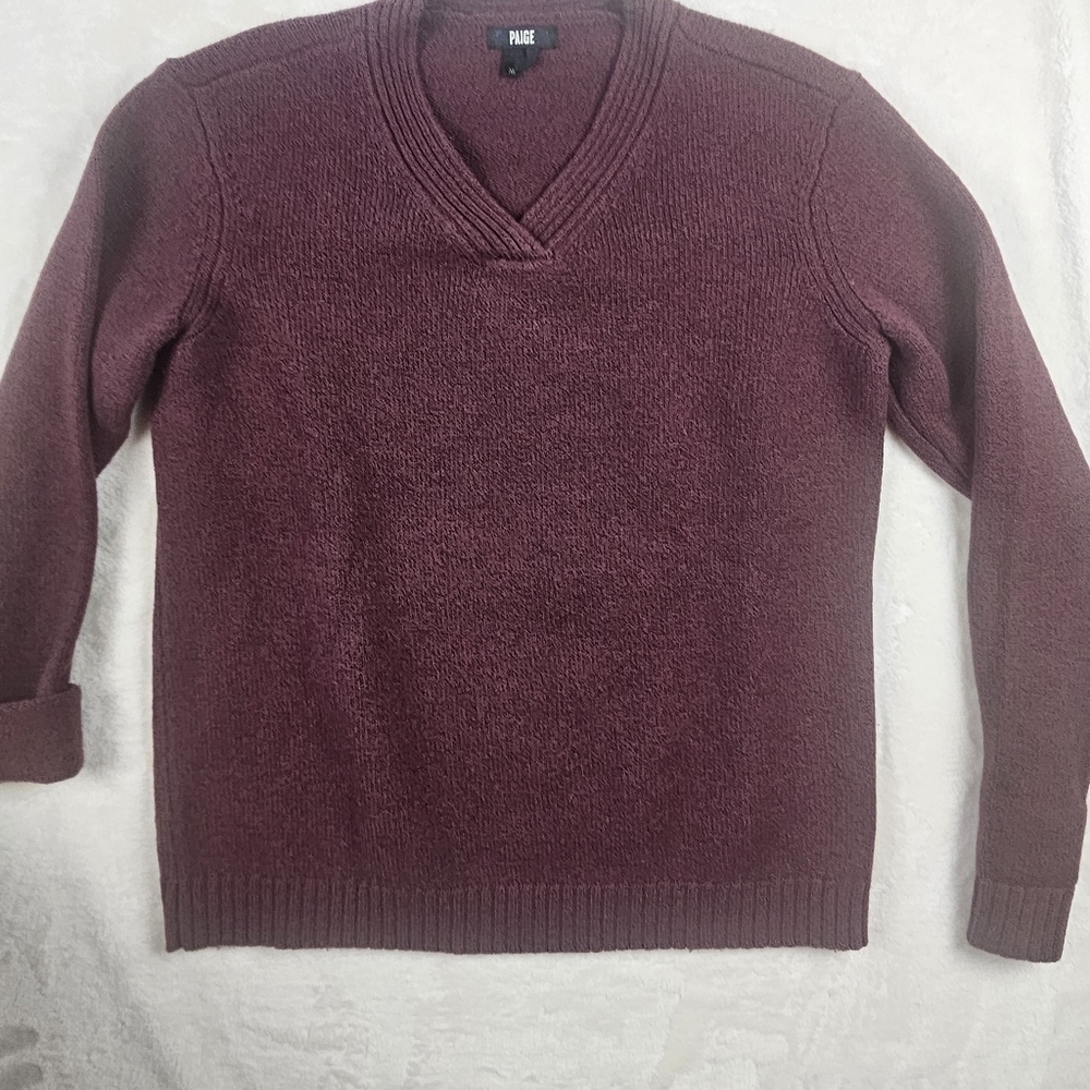 Paige denim sweater unisex medium 87% Wool blend 13% Nylon red velvet marl heavy